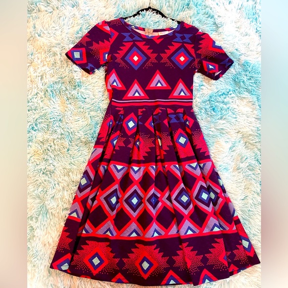 LulaRoe Amelia Aztec Purple Dress Size Small - Picture 1 of 7